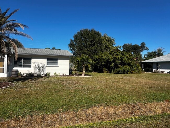 424 Porpoise Rd in Venice, FL - Building Photo - Building Photo