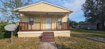 715 Virginia Ave in Lakeland, FL - Building Photo
