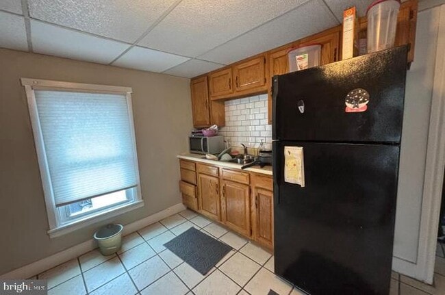 property at 64 S Evans St