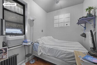 163 Chrystie St in New York, NY - Building Photo - Building Photo