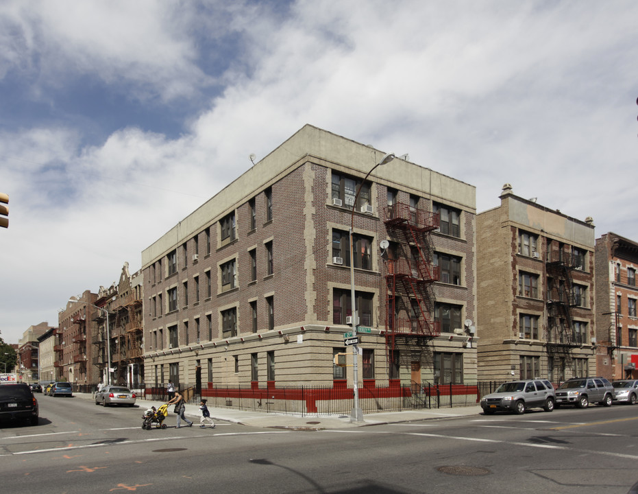 2101-2107 Beverley Rd in Brooklyn, NY - Building Photo