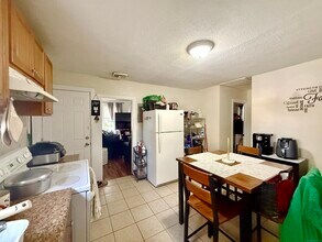 12 South St in New Britain, CT - Building Photo - Building Photo