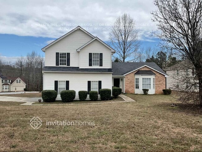 property at 3884 Riverview Chase Bluff