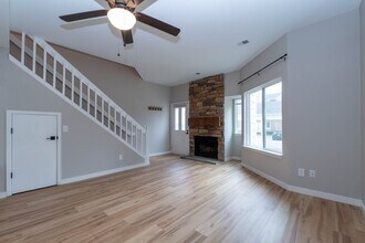 8126 Gray Ct in Arvada, CO - Building Photo - Building Photo