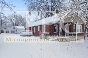 315 S Crane St in Independence, MO - Building Photo