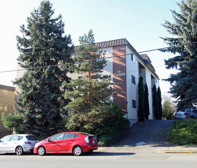 Cameo Apartments in Seattle, WA - Building Photo - Building Photo