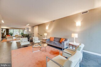 2939 Van Ness St NW in Washington, DC - Building Photo - Building Photo