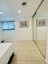 9121 Oasis Ave in Westminster, CA - Building Photo - Building Photo