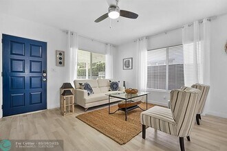 37 NE 24th St in Wilton Manors, FL - Building Photo - Building Photo