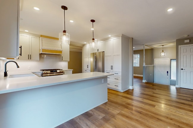 4638 El Dorado Rd in Diamond Springs, CA - Foto de edificio - Building Photo