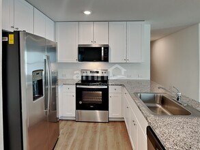 5439 Elm Valley Dr in San Antonio, TX - Foto de edificio - Building Photo