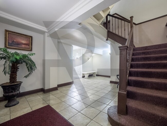 1350 N Dearborn, Unit #1347-302 in Chicago, IL - Building Photo - Building Photo