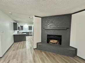 7410 Avenue W in Lubbock, TX - Building Photo - Building Photo