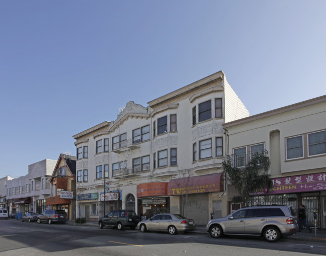 2575-2587 San Bruno Ave in San Francisco, CA - Building Photo - Building Photo