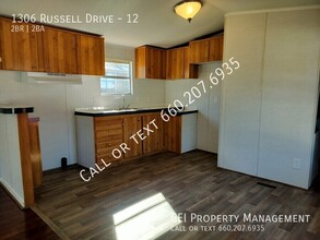 1306 Russell Dr in Weaver, AL - Building Photo - Building Photo