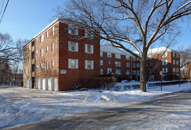 1216 W Harvard Ter in Evanston, IL - Building Photo - Building Photo