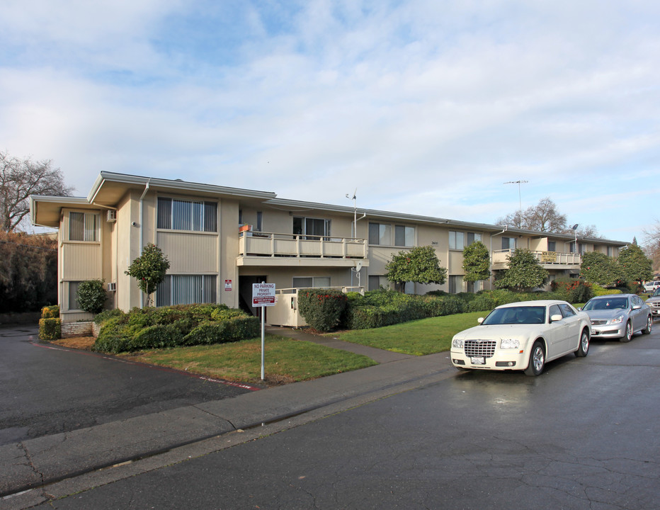 Bravado Apartments in Rancho Cordova, CA - Foto de edificio