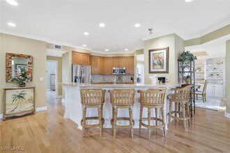 1283 Rainbow Ct in Naples, FL - Foto de edificio - Building Photo