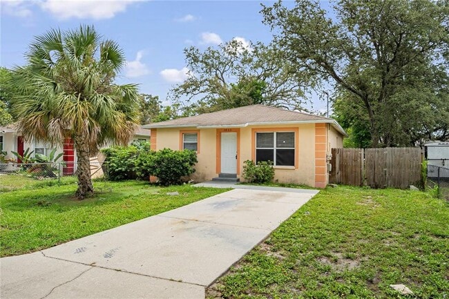 property at 3803 N Garrison St