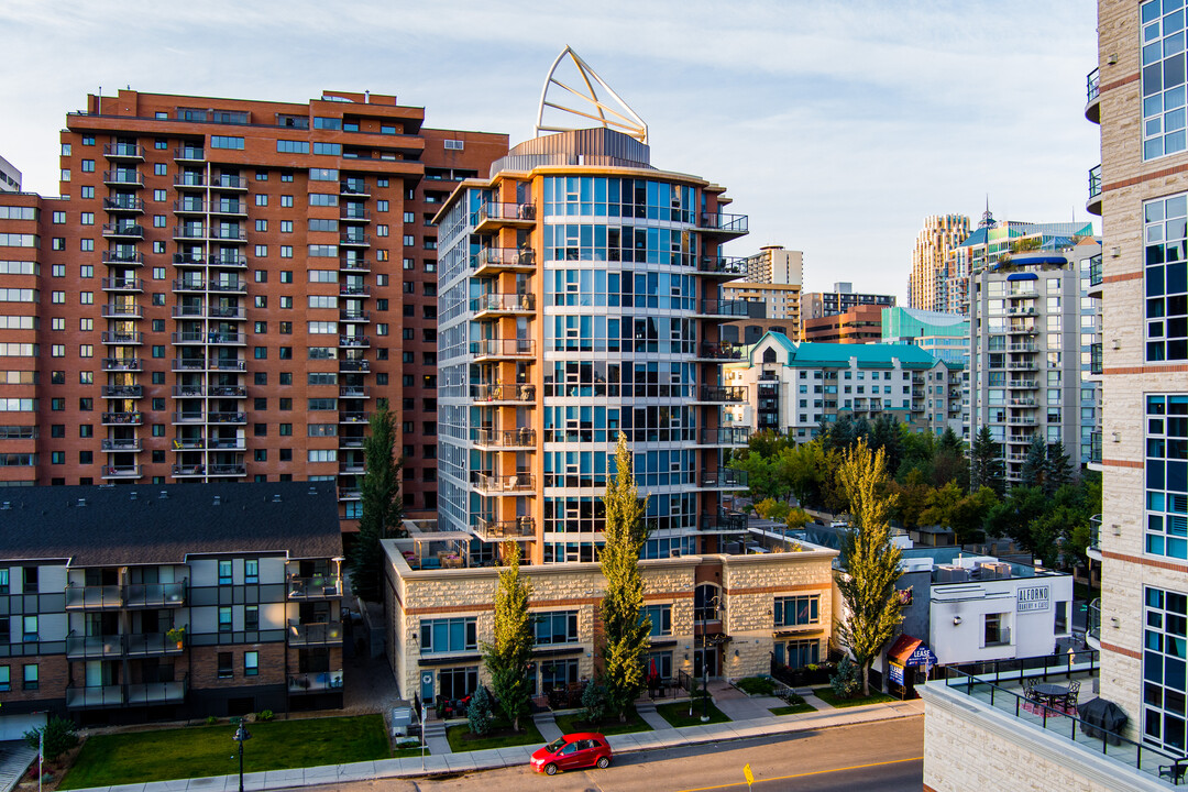 Oscar Condos in Calgary, AB - Building Photo