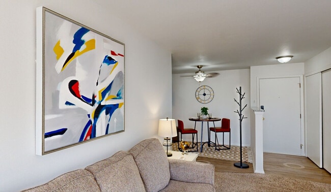 property at 517 E Division St