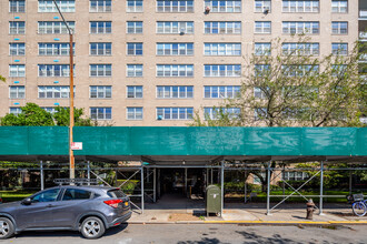 Caton Towers in Brooklyn, NY - Foto de edificio - Building Photo