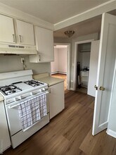 28 Chestnut St in Greenvale, NY - Building Photo - Building Photo