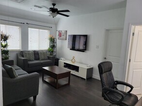 10607 Pilkington Dr in Richmond, TX - Building Photo - Building Photo