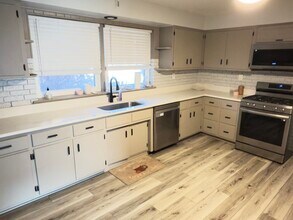 4201 W 55th St in Chicago, IL - Building Photo - Building Photo