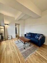 1221 Rachel Rue E in Montréal, QC - Building Photo - Building Photo