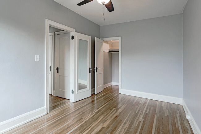 Golfview Apartments in St. Paul, MN - Building Photo - Interior Photo