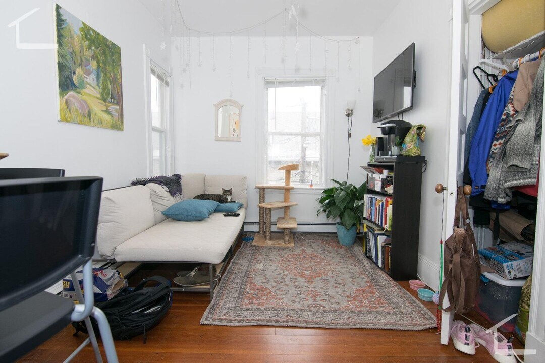 68 Ashford St in Boston, MA - Building Photo