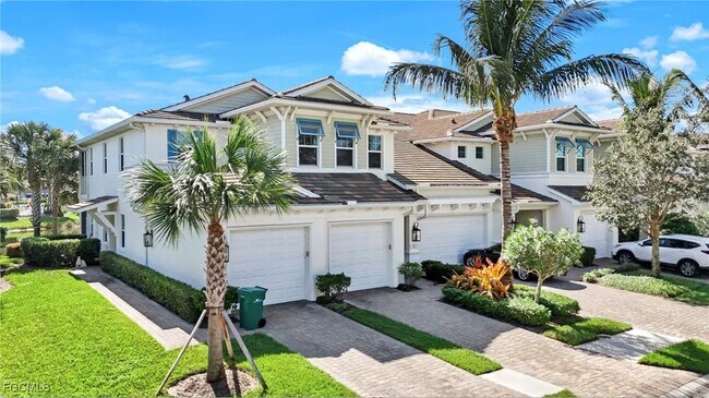 2344 Sheen Ln in Naples, FL - Building Photo - Building Photo