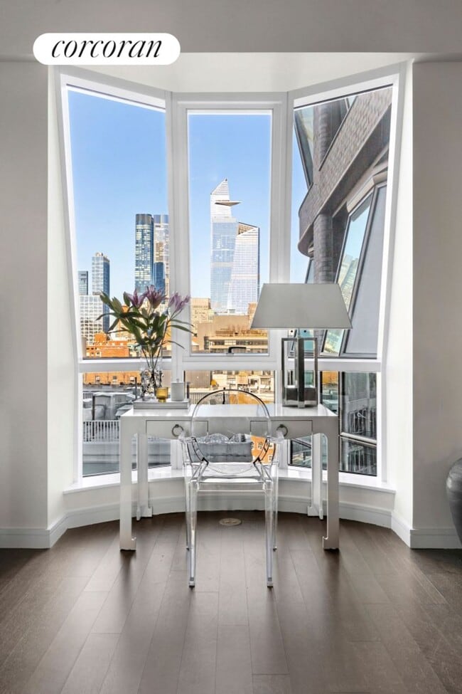 515 W 18th St in New York, NY - Building Photo - Building Photo