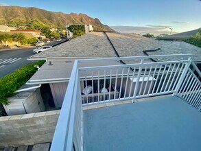 3555 Campbell Ave in Honolulu, HI - Building Photo - Building Photo