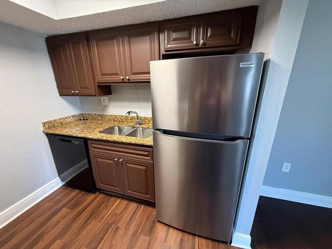 4741 S Texas Ave in Orlando, FL - Building Photo - Building Photo