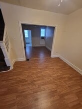 2905 N Bambrey St in Philadelphia, PA - Foto de edificio - Building Photo