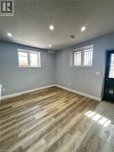 513 Blair Creek Dr in Kitchener, ON - Building Photo - Building Photo