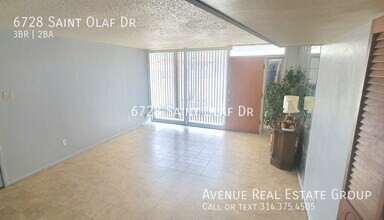 6728 St Olaf Dr in Berkeley, MO - Building Photo - Building Photo