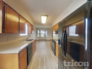 10660 Squires Ct in Jacksonville, FL - Foto de edificio - Building Photo