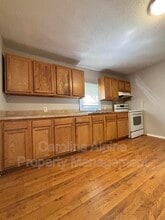 405 S Oak St in Gastonia, NC - Building Photo - Building Photo