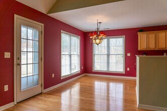 40 Wayward Path in Candler, NC - Building Photo - Building Photo