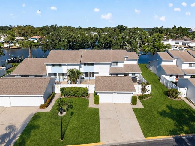 property at 6497 Cape Hatteras Way NE