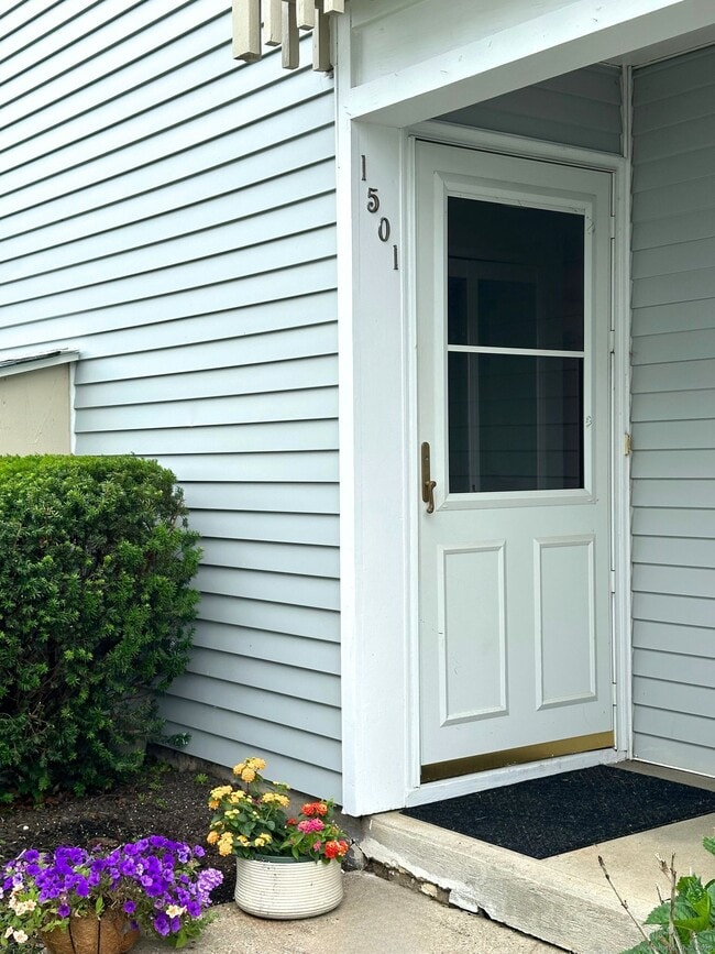 81 Park Ave in Danbury, CT - Building Photo - Building Photo