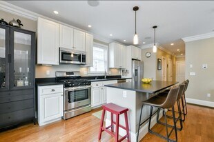 84 Linden St, Unit 1 in Boston, MA - Building Photo