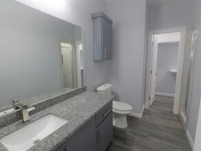 1416 S. IRIS ST., Unit #4 in Pharr, TX - Building Photo - Building Photo