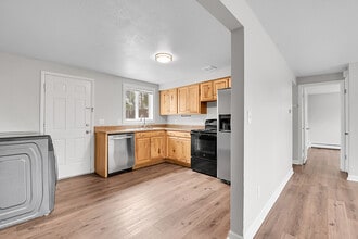 4332 W 72nd Ave in Westminster, CO - Building Photo - Building Photo