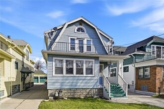 220 Dartmouth Ave in Buffalo, NY - Building Photo - Building Photo