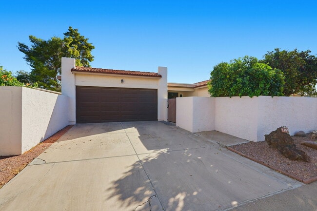 7109 N Vía De Alegria in Scottsdale, AZ - Building Photo - Building Photo