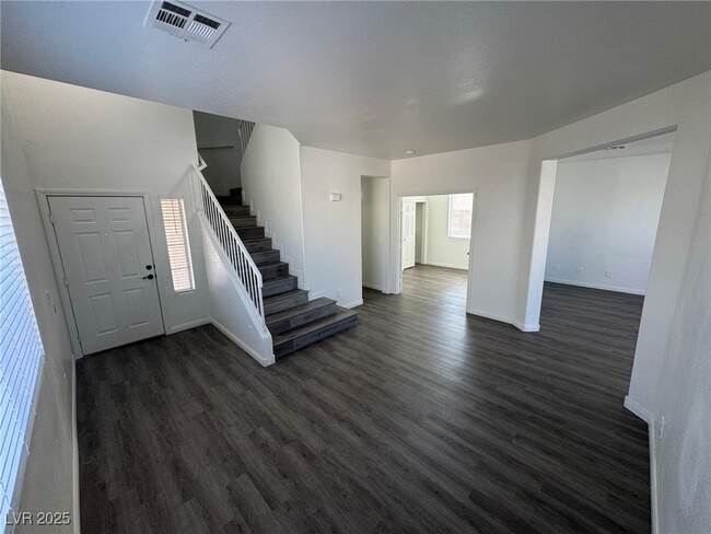 property at 1008 Painted Daisy Ave